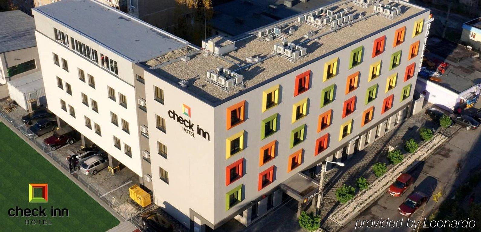 Hotel Check Inn Timisoara Ngoại thất bức ảnh