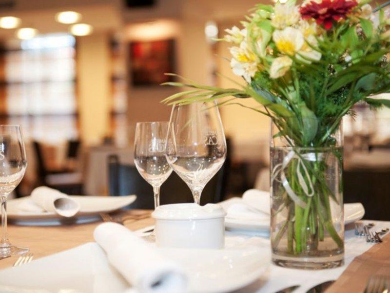 Hotel Check Inn Timisoara Ngoại thất bức ảnh